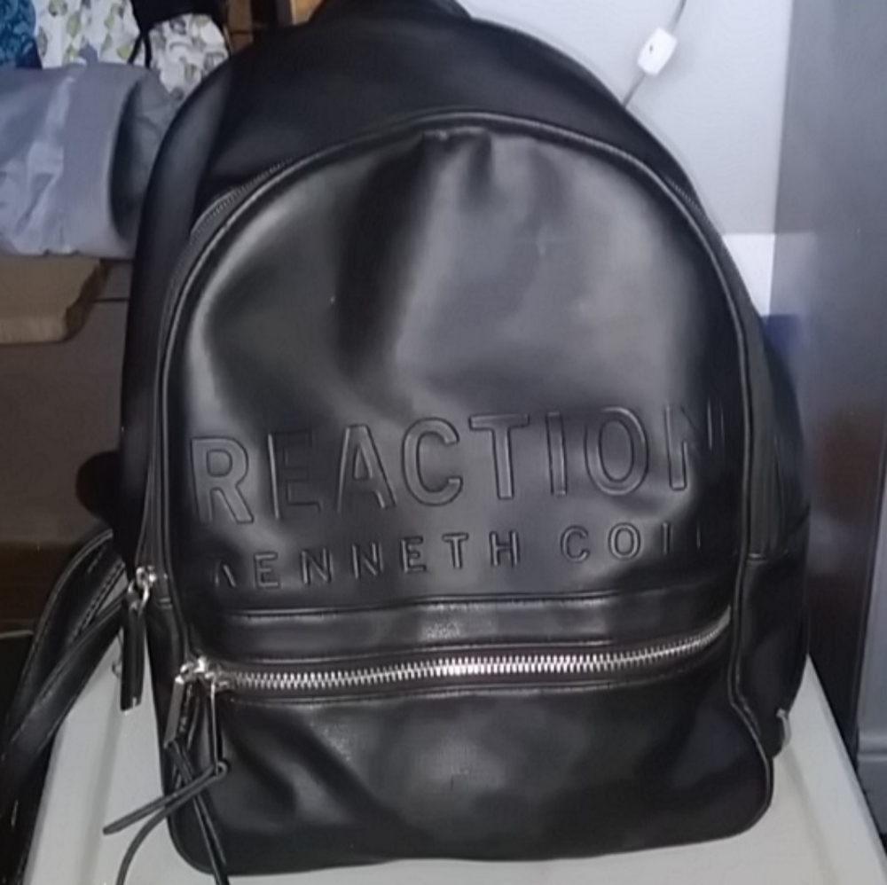 Reaction kenneth cole backpack